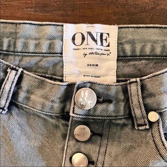 ONE TEASPOONS SIZE 25. Great condition! - Picture 2 of 4